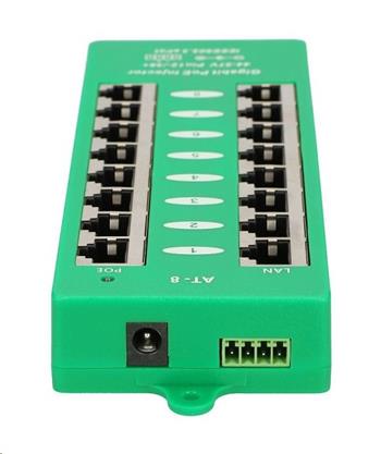 Gigabitový stíněný 8-portový PoE panel, 802.3af/at